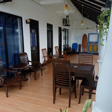 Ashen'S Beach House Boossa Exterior photo