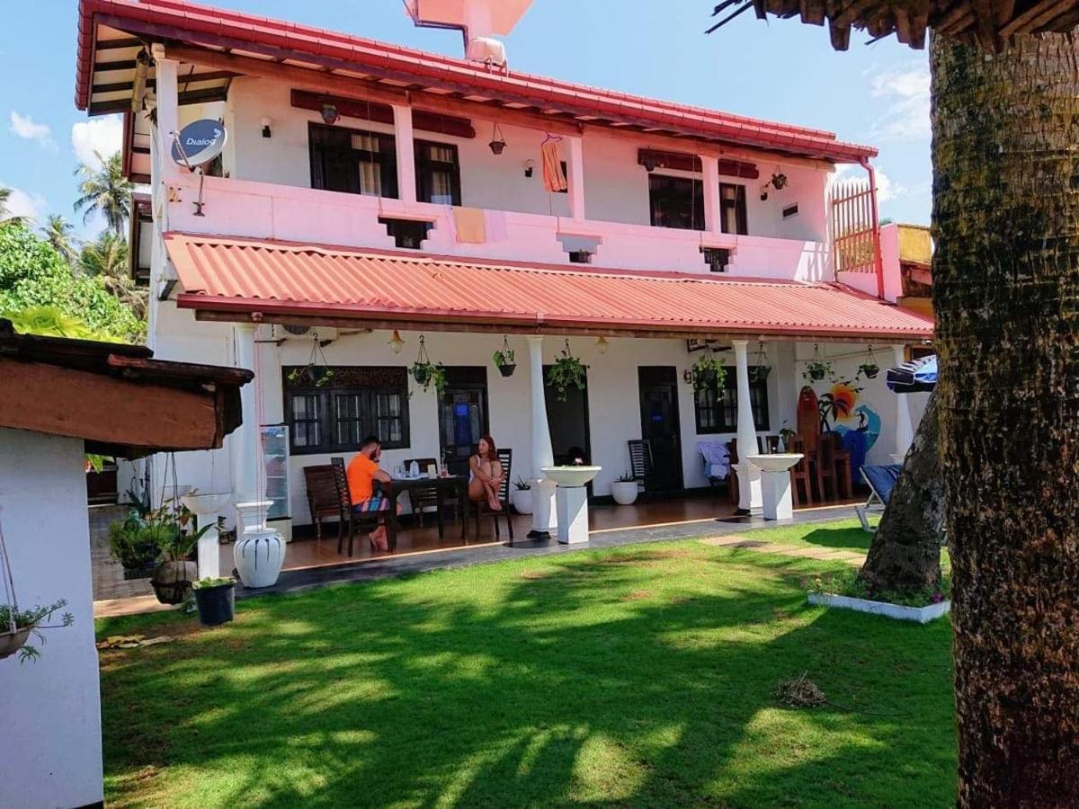 Ashen'S Beach House Boossa Exterior photo