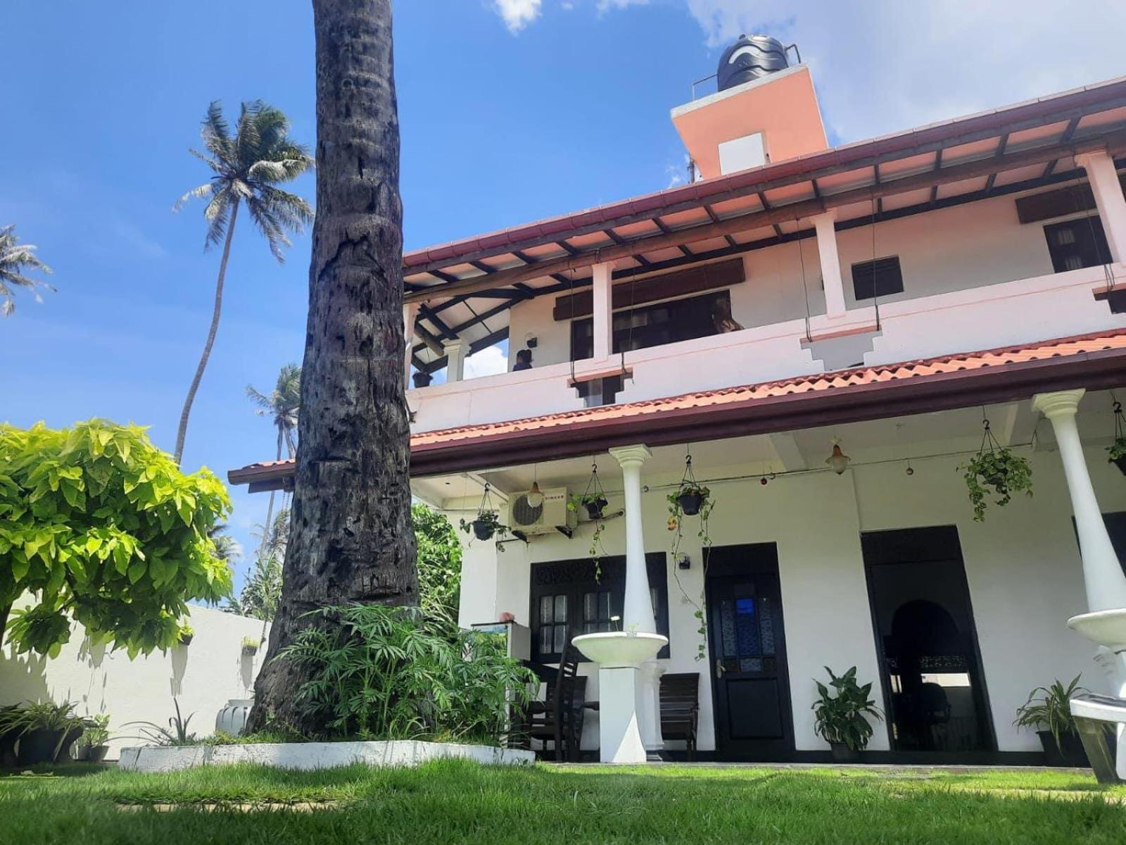 Ashen'S Beach House Boossa Exterior photo