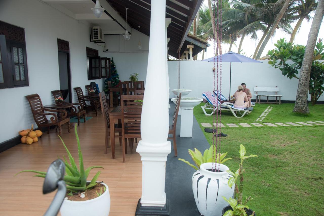 Ashen'S Beach House Boossa Exterior photo
